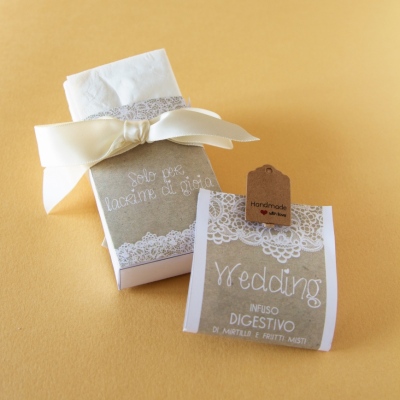 Fazzoletti e bustina the